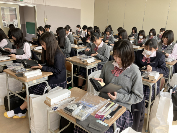 新入生(8期生)初めての専門実習授業