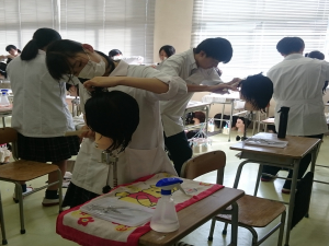2年生(1期生)レイヤーカットのテストを実施しました！