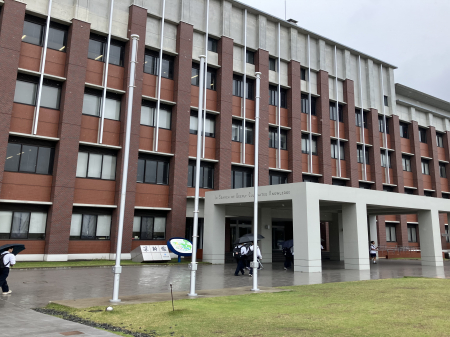 3学年上級学校見学会＆進路ガイダンス