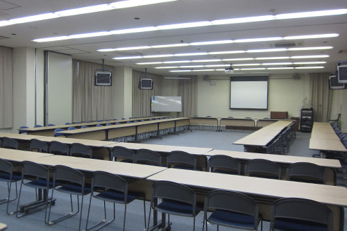 総合学習館2階多目的ホール